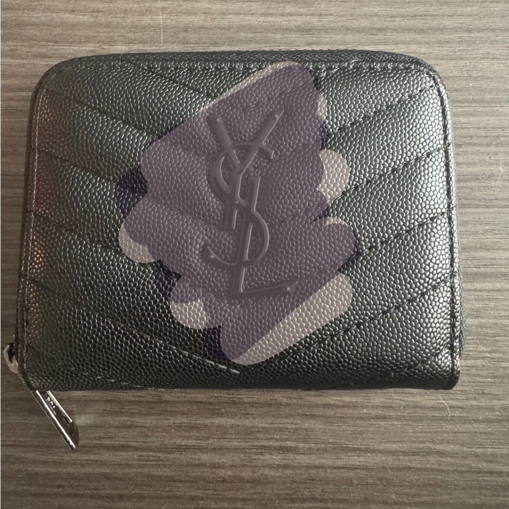 Womens wallet no brand